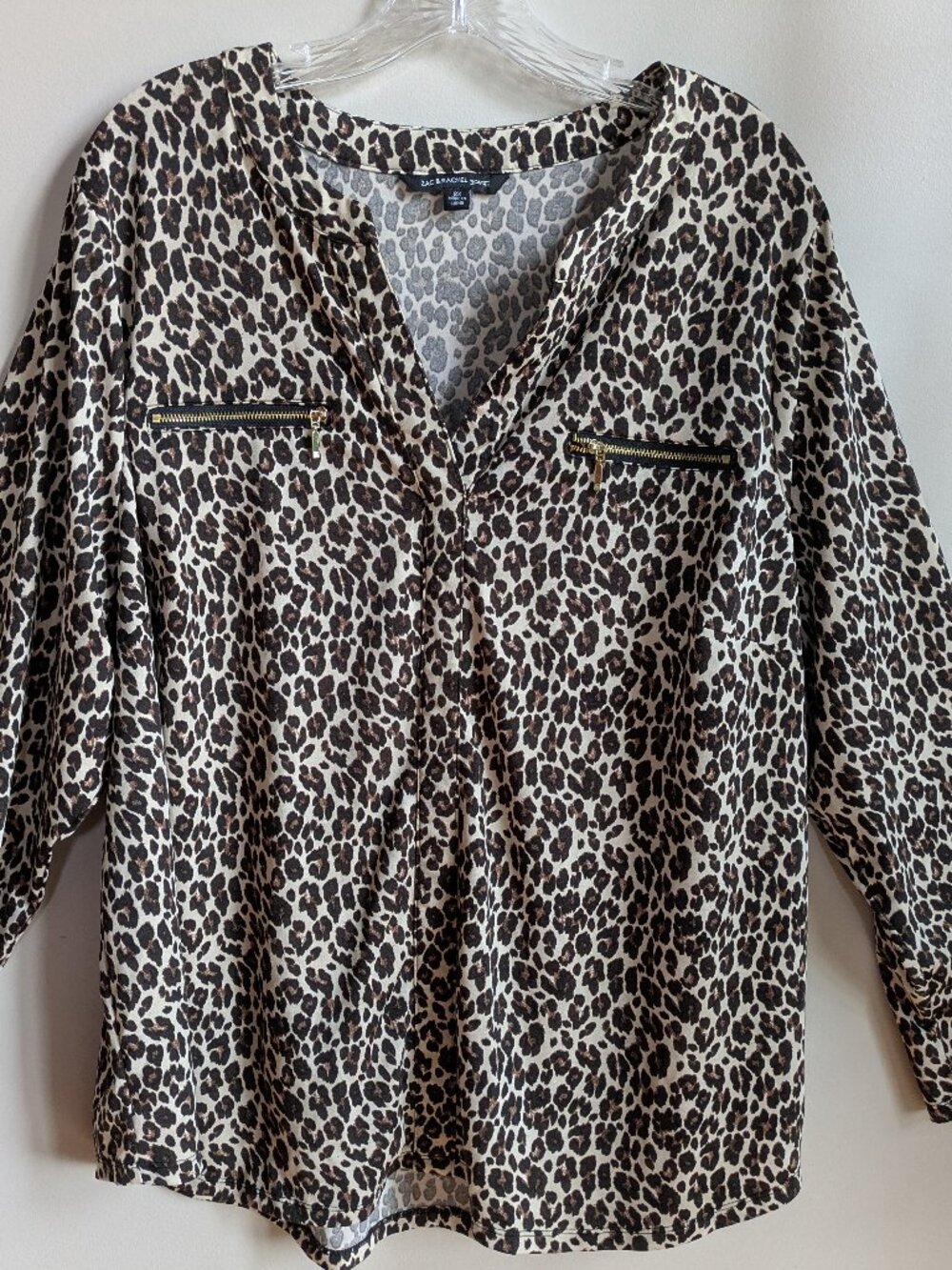 zac & rachel leopard print long sleeve blouse 2X zipper accents #577